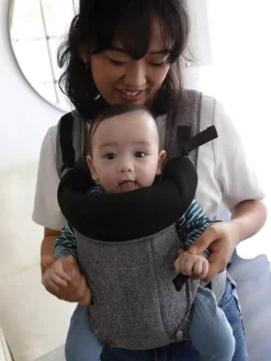 3 in 1 Baby Carrier by Dreambaby