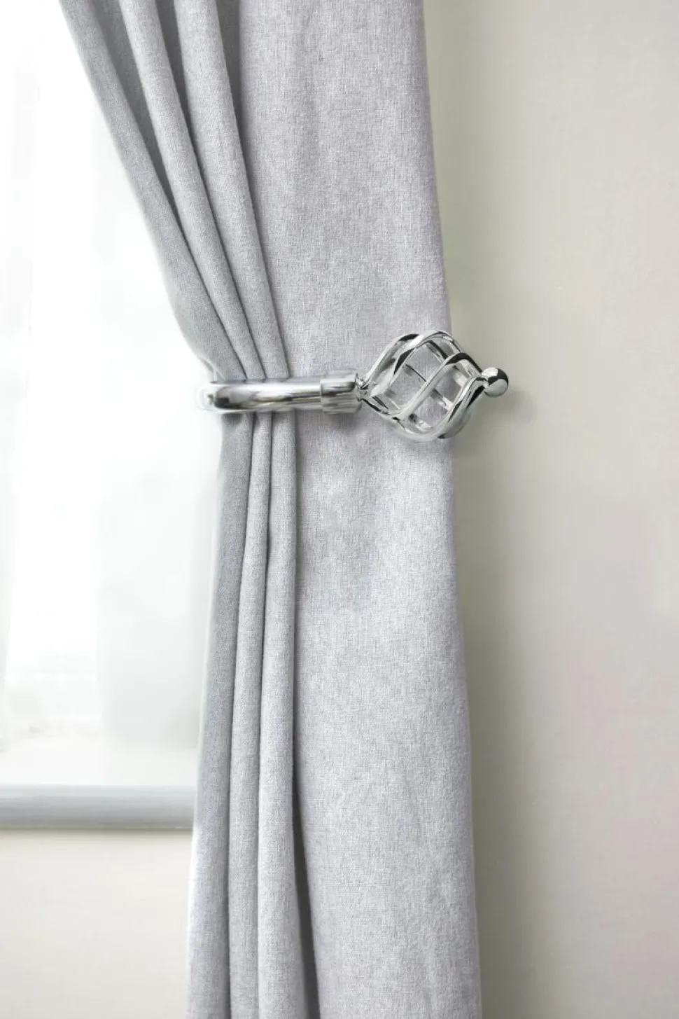 2 Pack Curtain Holdbacks Chrome Cage