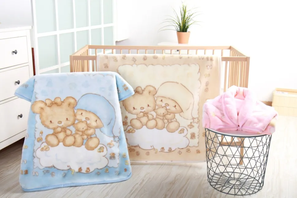 Boxed Baby Mink Sacs - Assorted