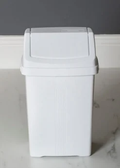 Casa 8 Litre Swing Bin White