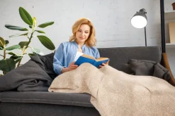 Chenille Throw Natural