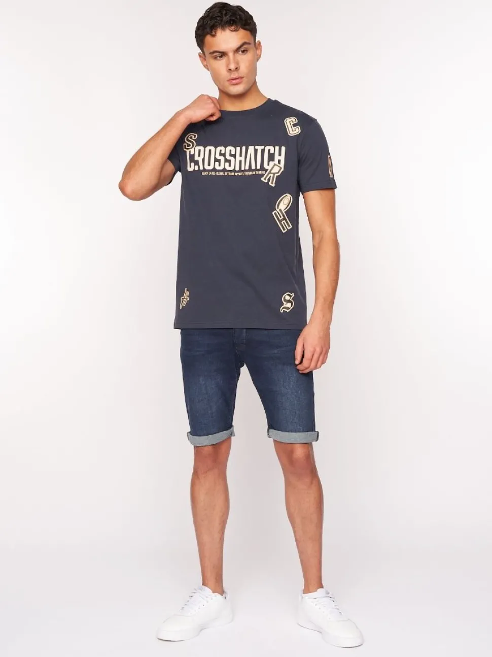 Doddington T-shirt Navy by Crosshatch