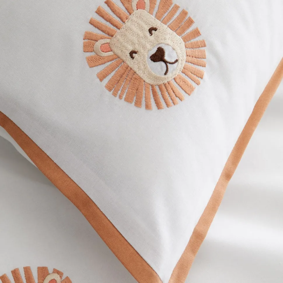 Embroidered Lions Duvet Set by Catherine Lansfield