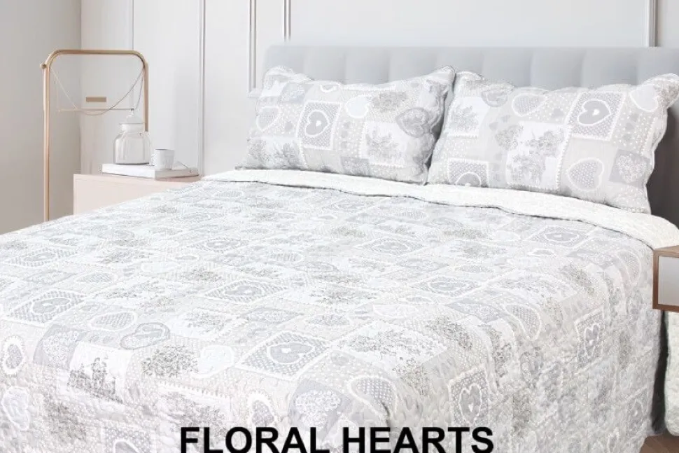 Floral Hearts Reversible Patchwork Bedspread/Throw