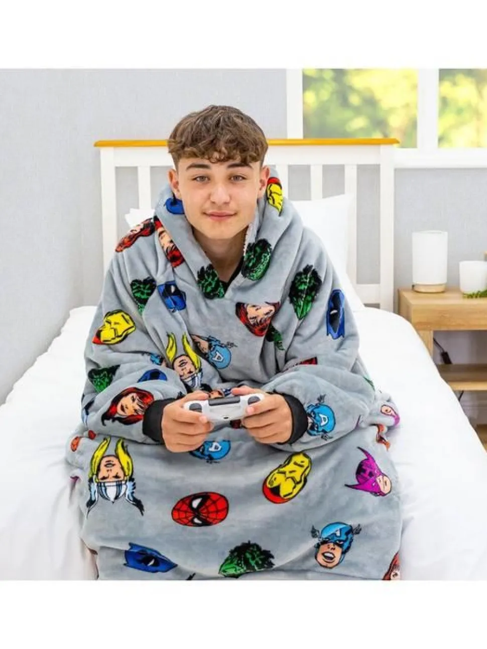 Marvel Comics Face Oversized Hugzee Wearable Fleece Hoodie – Large