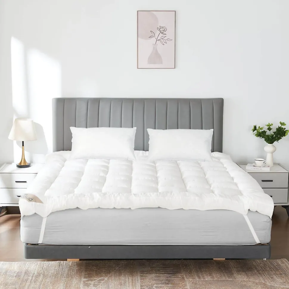Royale Mattress Topper by Gaveno Cavailia