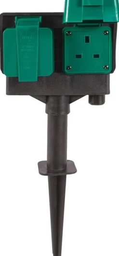 Twin Outdoor Sockets by GardenKraft